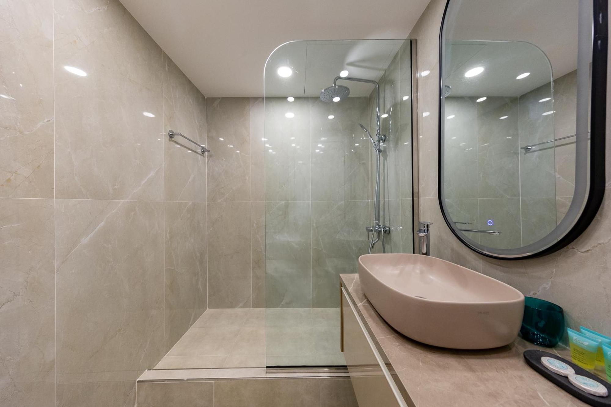Charming Brand New 2Br Close To The Beach Dubaj Kültér fotó